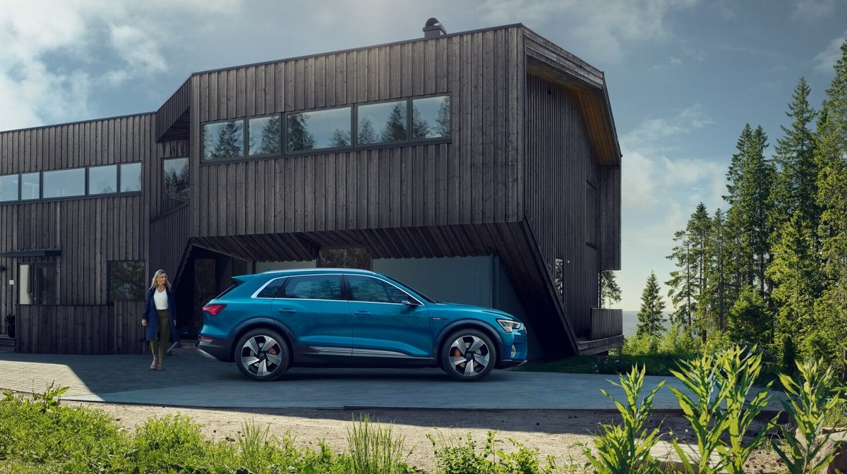 Audi-q5-sportback_eksterijer_02