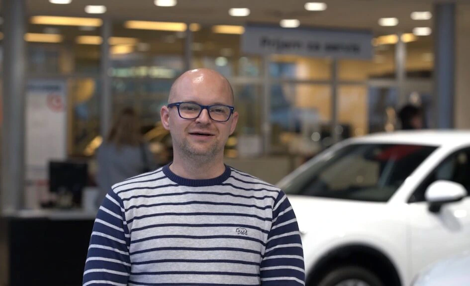 Ivan, servis automobila