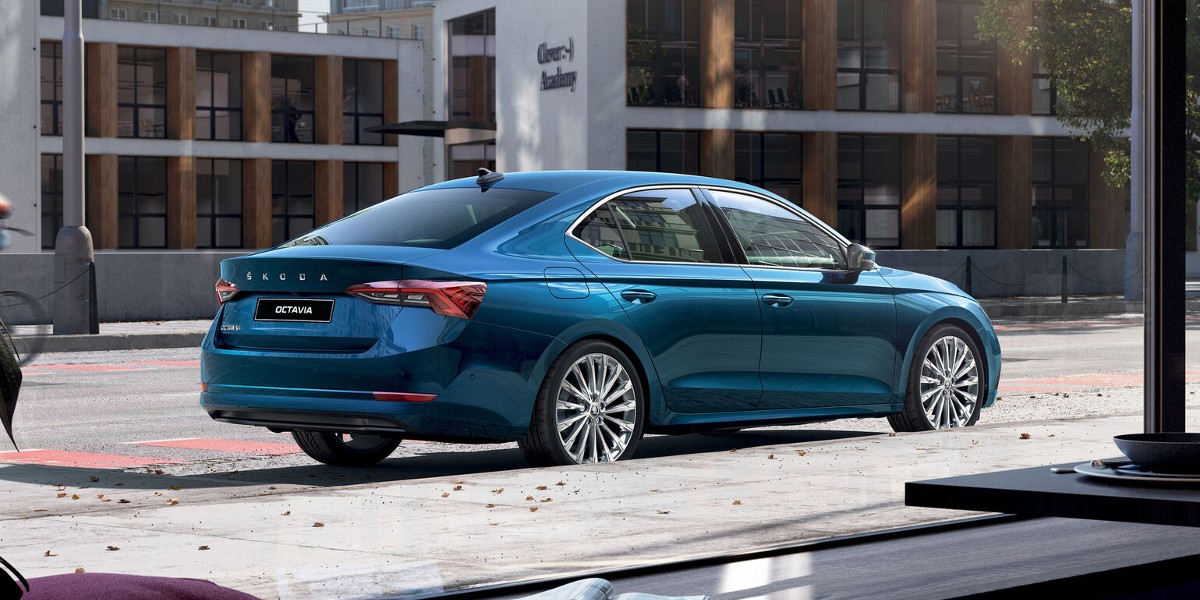 skoda-octavia_exterior_overside_04