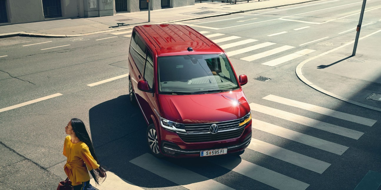 vw-multivan-61-eksterijer_front