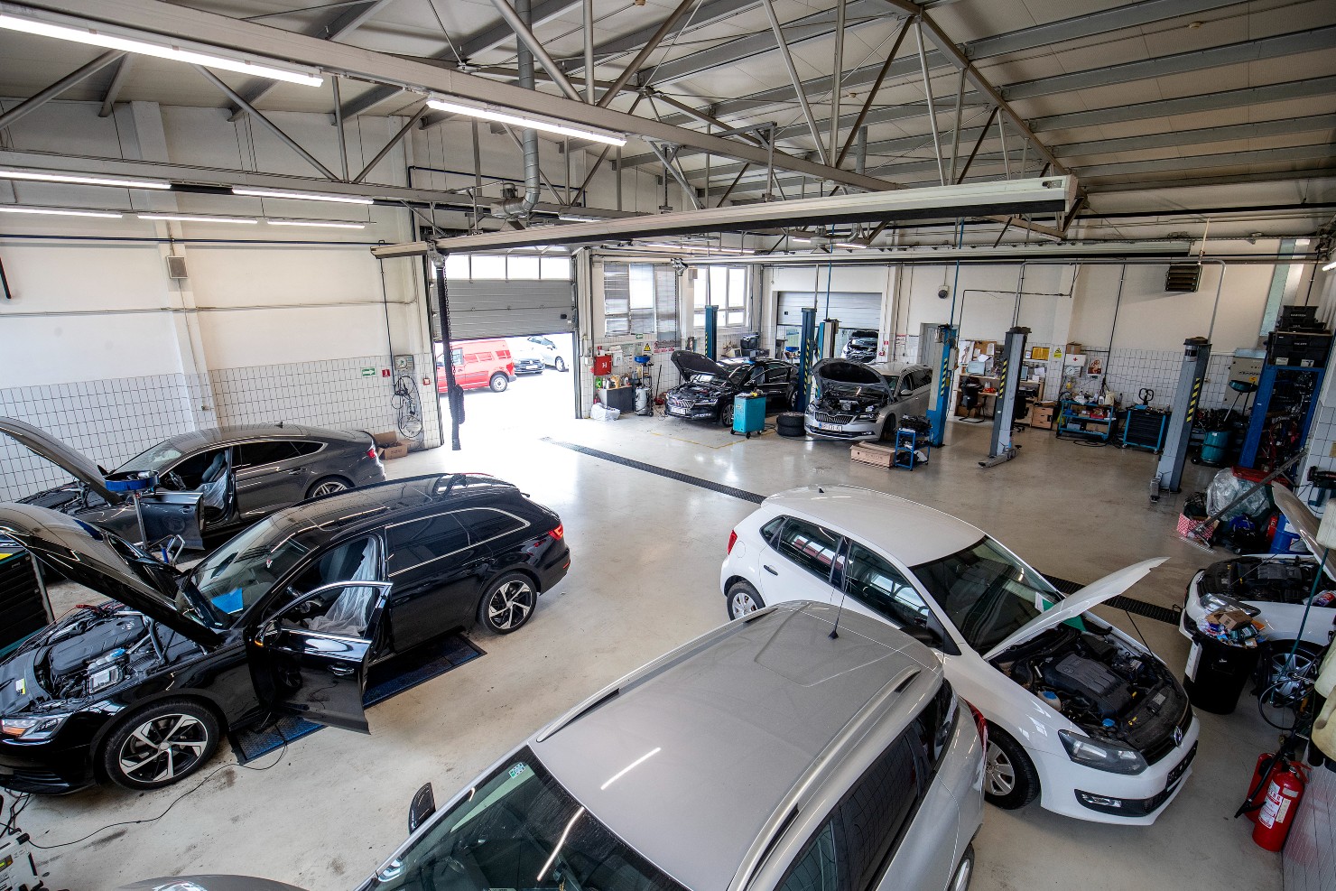 autodijagnostika i automehanicar - servis plus