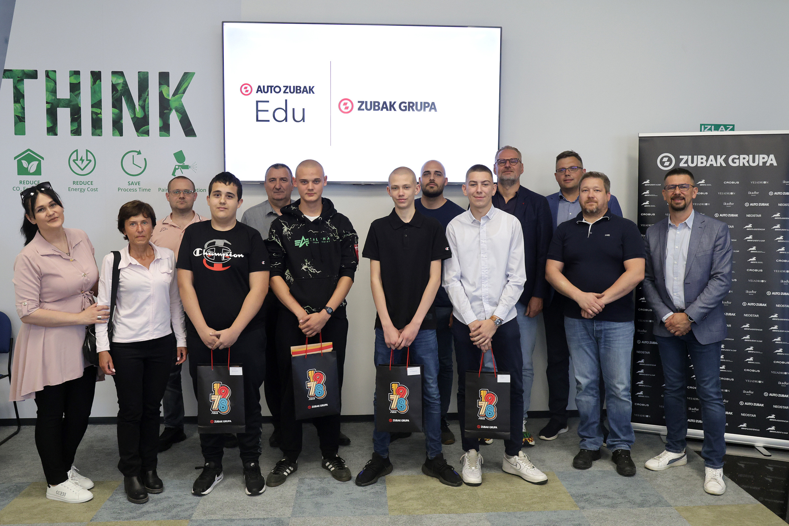 Mladim autolakirerima i limarima uručene stipendije AutoZubak Edu akademije