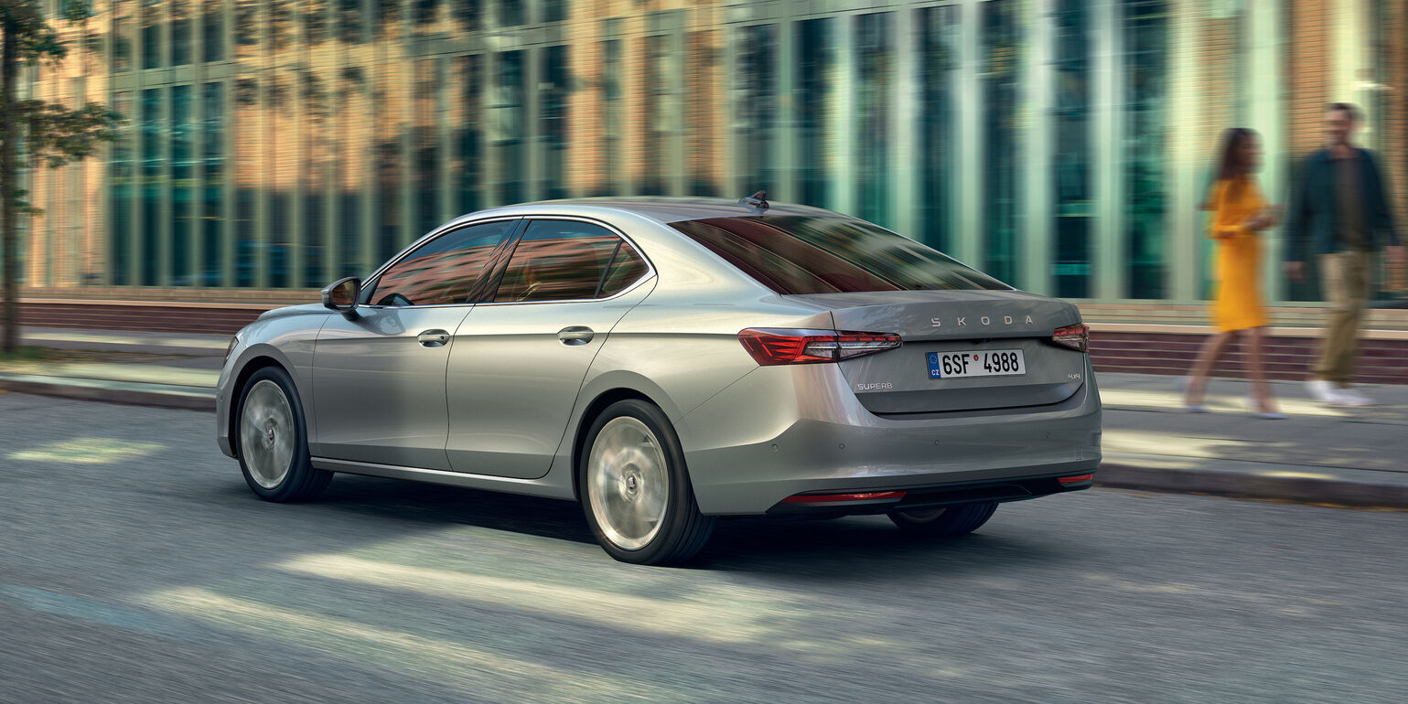 nova skoda superb cijena