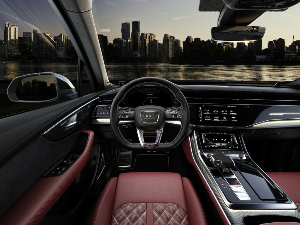 novi audi sq7 interijer