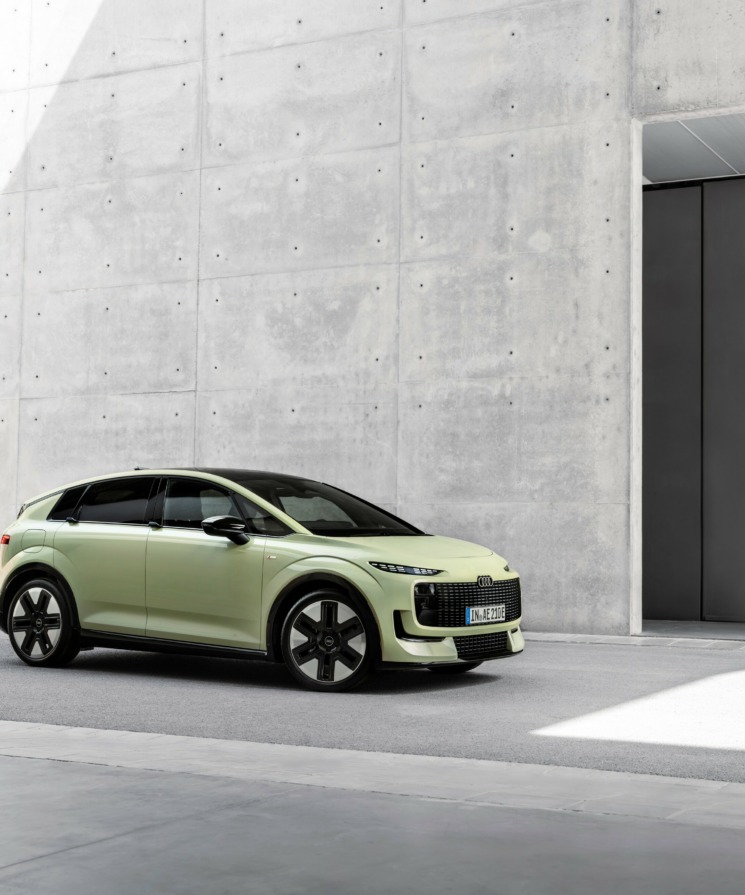 novi audi a2 etron